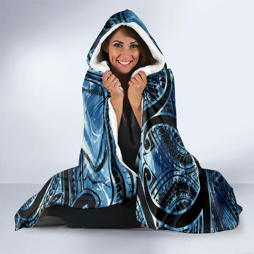 Yap Day Island Floral Tribal Heritage Hooded Blanket Micronesian Hibiscus Pattern Polynesian Tattoo Blue Art TS04 - Polynesian Pride
