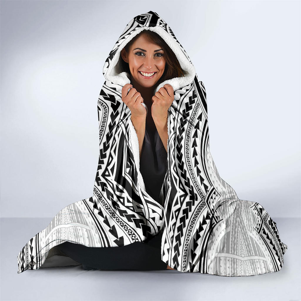 Aiga Samoa Raised Fist Hooded Blanket Polynesian Tribal Tattoo Art Family Pride TS04 - Polynesian Pride